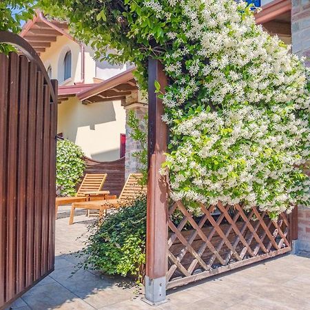 Endless Summer Sirmione - Italian Homing Exteriör bild